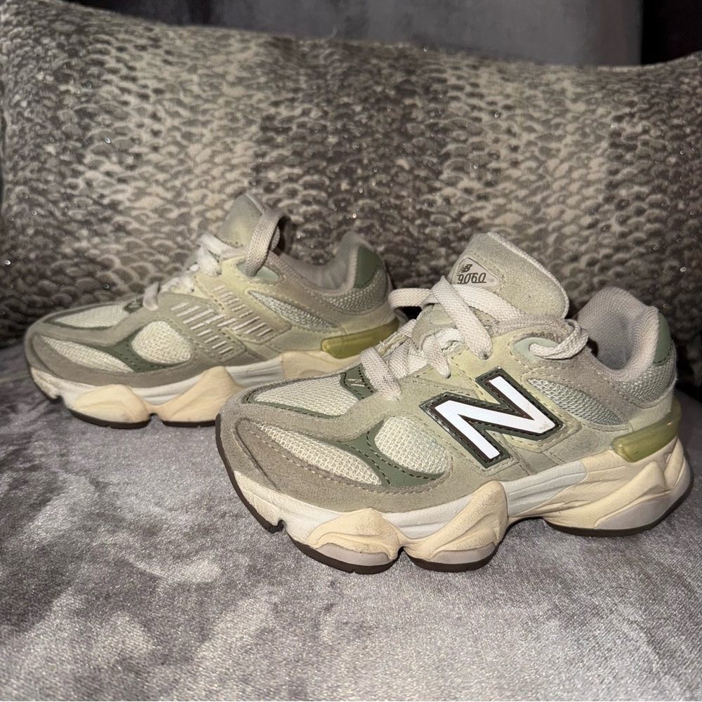 New Balance 9060 Kids sneakers